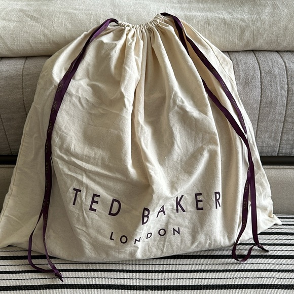 TED BAKER LONDON | Candiee Softgrain Leather Hobo Bag Camel Brown - Picture 9 of 10